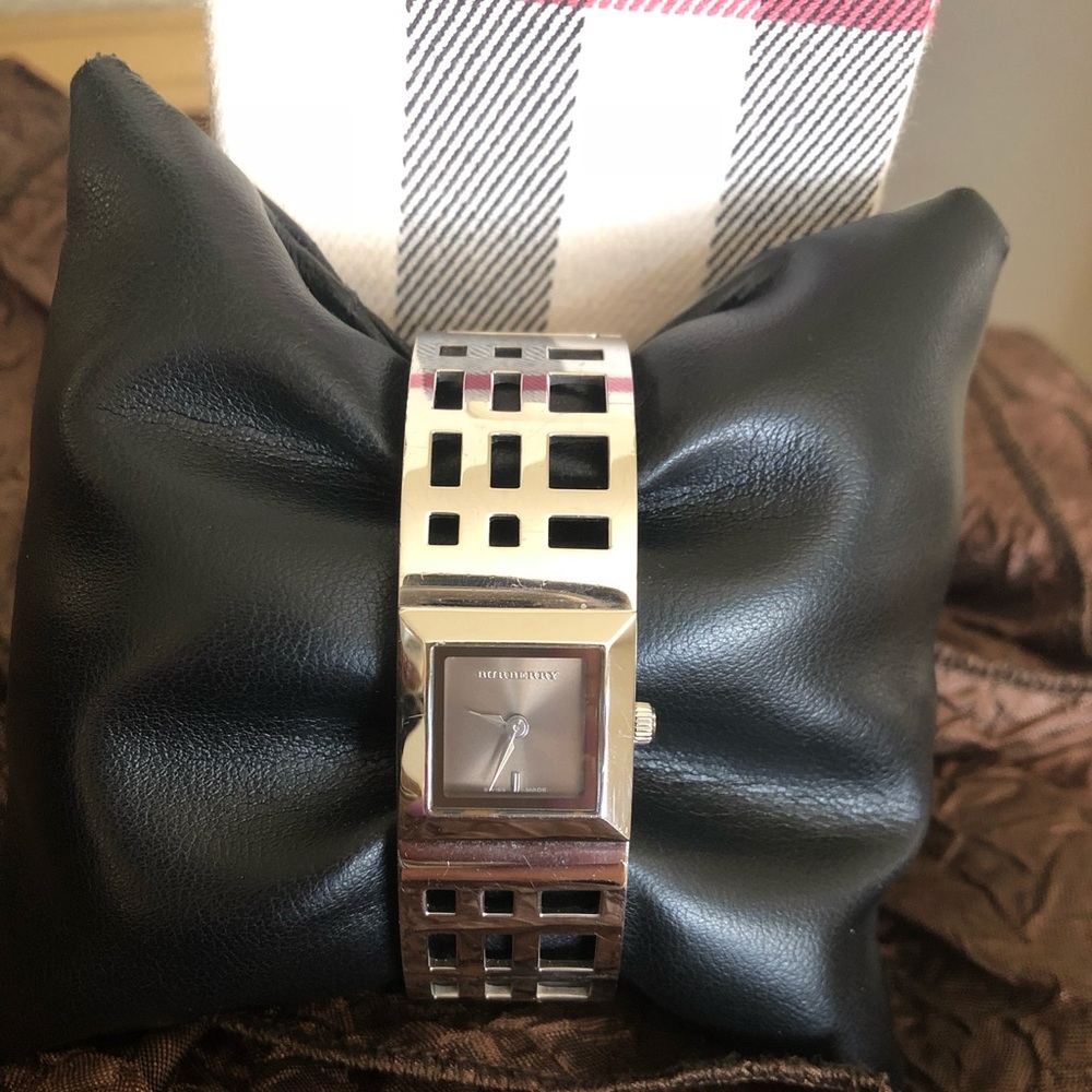 Burberry watch